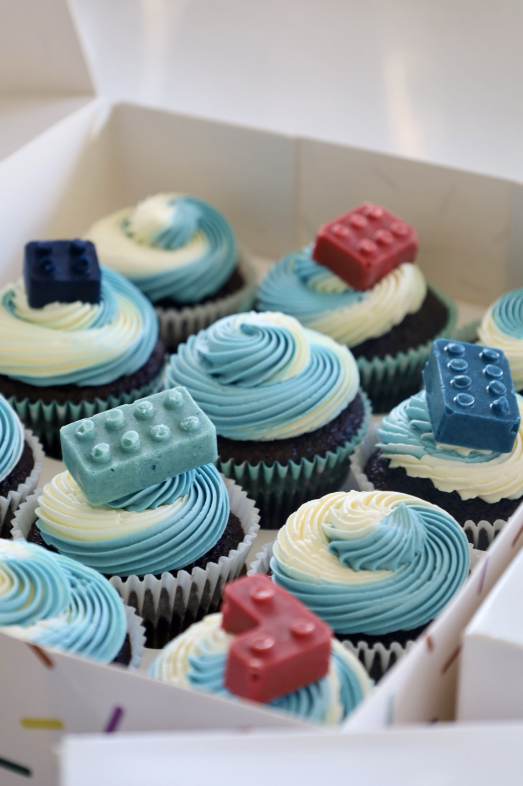 Vintage-style custom cake